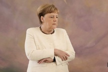 Nghi ngại về sức khỏe của “người đàn bà thép” Merkel sau hai lần run lẩy bẩy