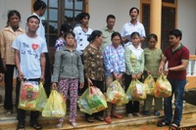 Quỹ Nhân ái báo Dân trí hỗ trợ đồng bào chịu thiệt hại nặng nề từ bão số 10