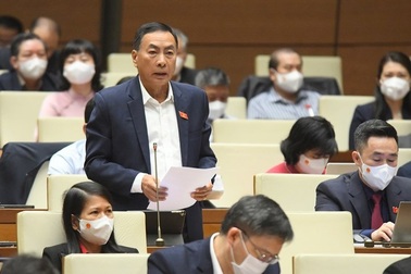 Thế lực nào "chống lưng" cho Việt Á thổi giá kit test?