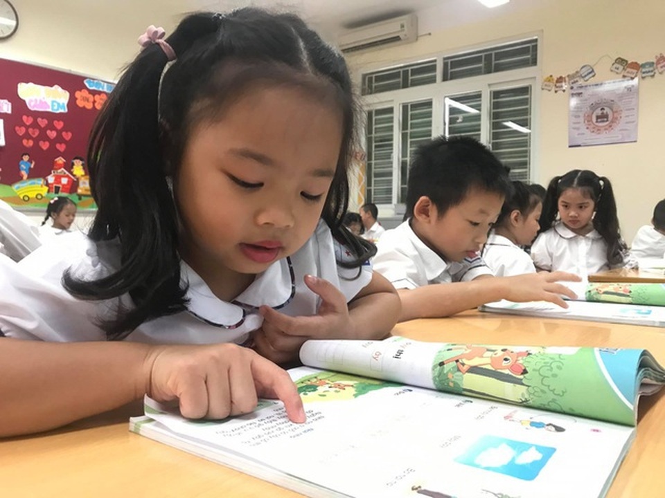 Những vấn đề nóng giáo dục tuần qua: Tiếng Hàn, tiếng Đức gây xôn xao - 1 Những vấn đề nóng giáo dục tuần qua: Tiếng Hàn, tiếng Đức gây xôn xao - 1