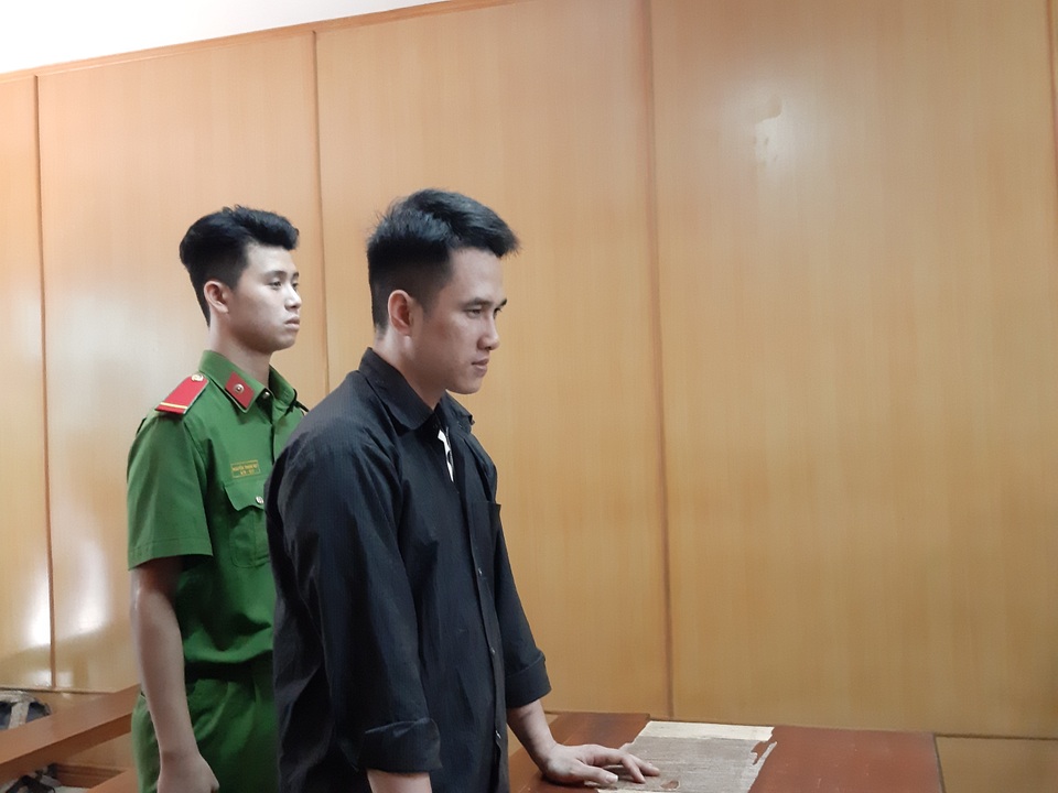 Tử hình kẻ giết mẹ, bà ngoại và dì ruột - 1 Tử hình kẻ giết mẹ, bà ngoại và dì ruột - 1