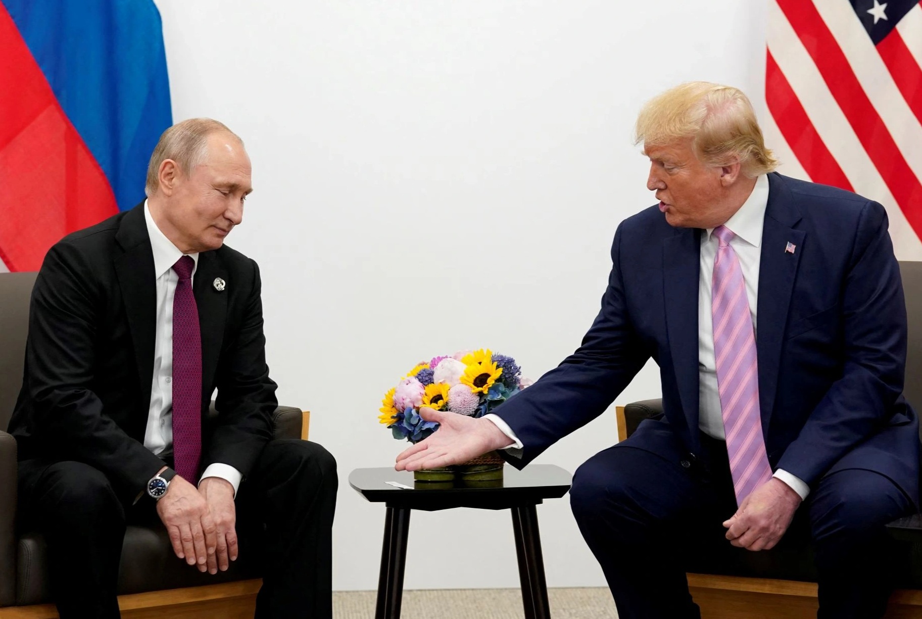 Ông Putin sẵn sàng thảo luận với ông Trump về ngừng bắn ở Ukraine? - 1