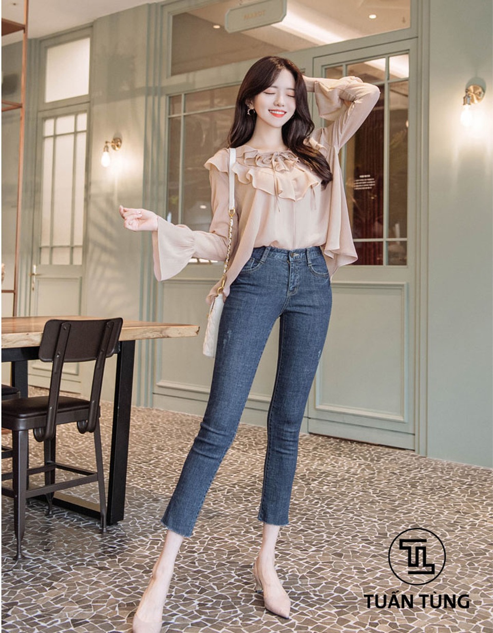 Cùng Tuấn Tùng khám phá cách phối đồ nữ cá tính, trẻ trung - 1 Cùng Tuấn Tùng khám phá cách phối đồ nữ cá tính, trẻ trung - 1