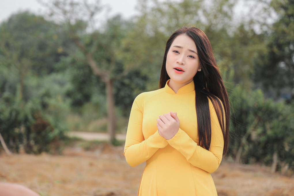 Quán quân Trần Vân Anh ra MV đầu tay tặng người cha đã khuất - 1 Quán quân Trần Vân Anh ra MV đầu tay tặng người cha đã khuất - 1