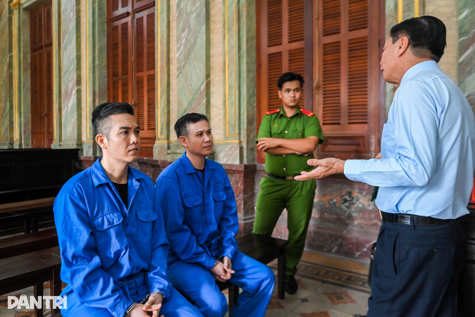  Những khoảnh khắc của Chủ tịch Asanzo Phạm Văn Tam tại tòa - 9