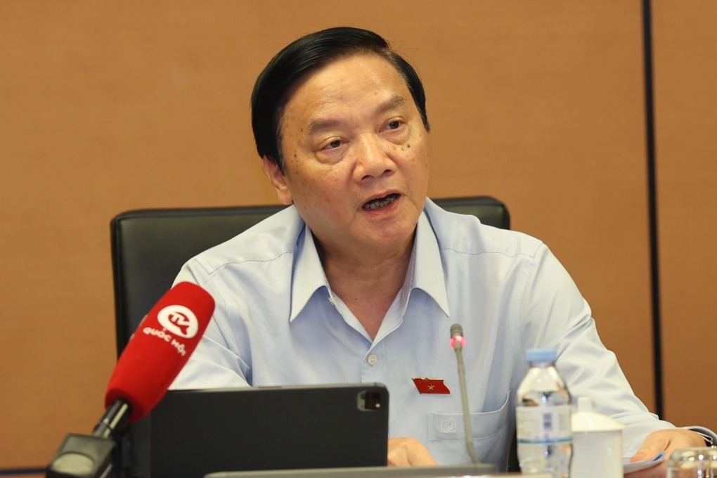 Tài nguyên nước là ngành kinh tế thu lãi lớn, không để nước rẻ như cho - 1 Tài nguyên nước là ngành kinh tế thu lãi lớn, không để nước rẻ như cho - 1