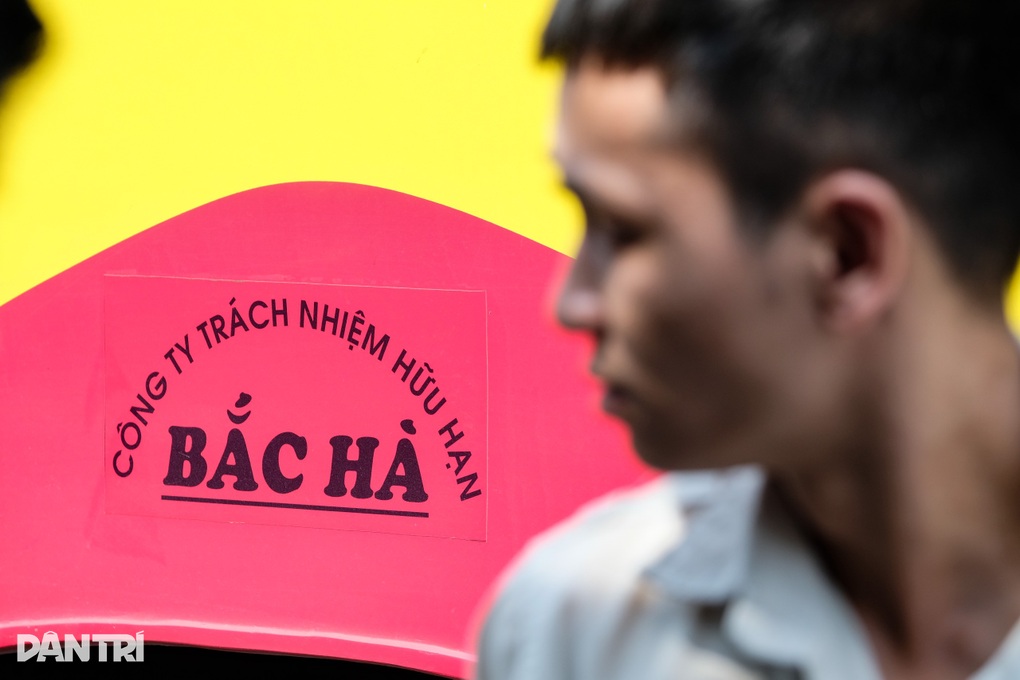 Cả trăm tài xế ra sao khi 5 tuyến buýt tại Hà Nội dừng khai thác? - 6 Cả trăm tài xế ra sao khi 5 tuyến buýt tại Hà Nội dừng khai thác? - 6