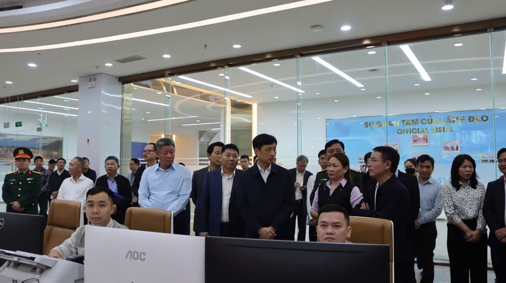 Γραμματέας του Ανόι, Νγκουγιέν Ντούι Νγκοκ: Σε καμία περίπτωση δεν νομιμοποιούνται οι παραβιάσεις - 1 Bí thư Hà Nội Nguyễn Duy Ngọc: Tuyệt đối không hợp thức hóa sai phạm - 1