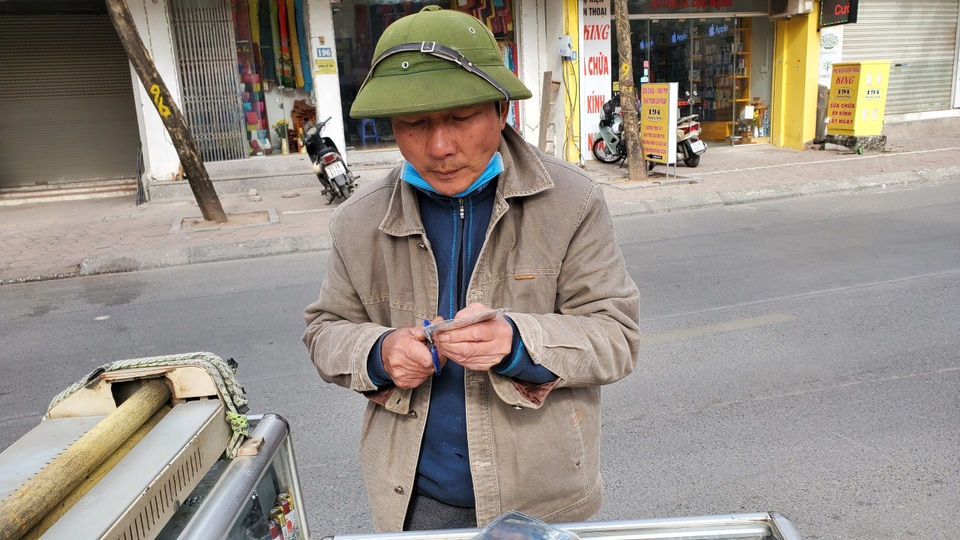 Năm mới, chỉ mong quán đông khách hơn... - 1 Năm mới, chỉ mong quán đông khách hơn... - 1