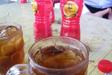 Chiến sỹ cảnh sát "tố" trà thảo mộc Dr. Thanh có chất lạ