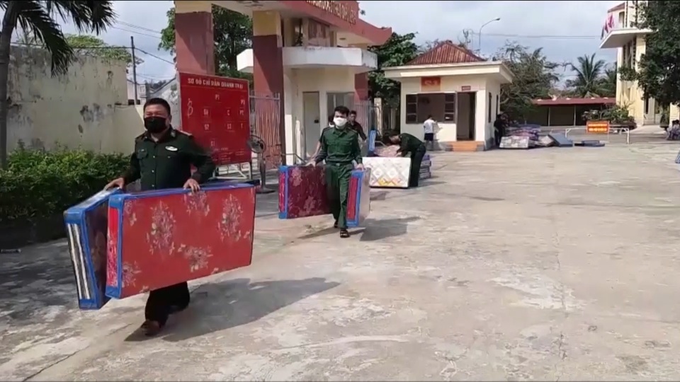 Xúc động bức thư “Bình an ở tâm bão” của những cô gái trong khu cách ly - 6 Xúc động bức thư “Bình an ở tâm bão” của những cô gái trong khu cách ly - 6
