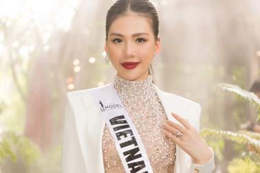 Bùi Quỳnh Hoa giành giải phụ catwalk đẹp nhất tại Siêu mẫu Quốc tế 2022