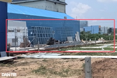 "Xóa sổ" nhà kho hoành tráng sau 7 lần lập biên bản mới tìm được chủ