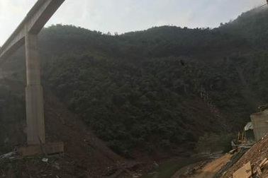 Vụ sập giàn giáo 4 người tử vong: Đề nghị Bộ GTVT giám định nguyên nhân