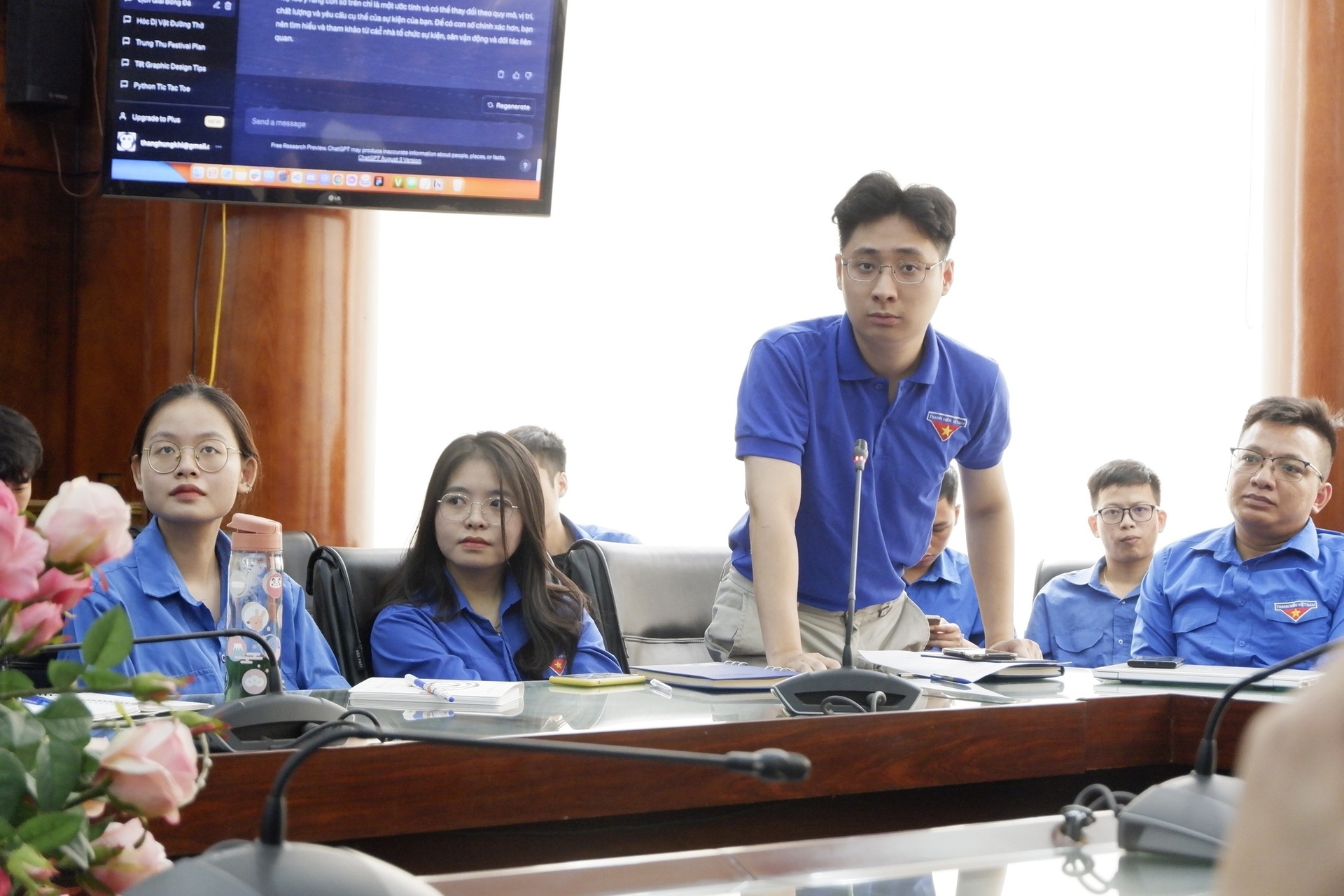 Năm bùng nổ của tuổi trẻ Bộ LĐ-TBXH: Sưởi ấm 6.000 mảnh đời, điểm nhấn AI - 13 Năm bùng nổ của tuổi trẻ Bộ LĐ-TBXH: Sưởi ấm 6.000 mảnh đời, điểm nhấn AI - 13
