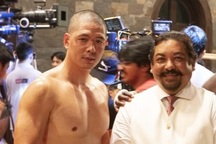 Bình Minh tái xuất màn ảnh, cạo trọc đầu để vào vai võ sĩ ở tuổi U40