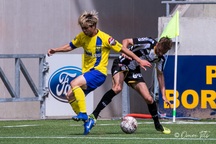 Kiến tạo đẳng cấp, Công Phượng nhận “mưa lời khen”