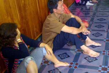 Bắt một ổ cờ bạc toàn “quý bà”