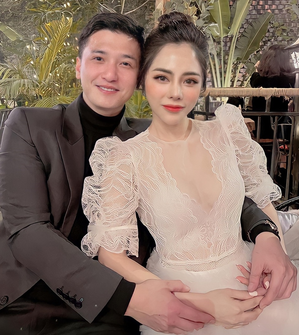 Những màn cầu hôn đáng nhớ của sao Việt - 2 Những màn cầu hôn đáng nhớ của sao Việt - 2