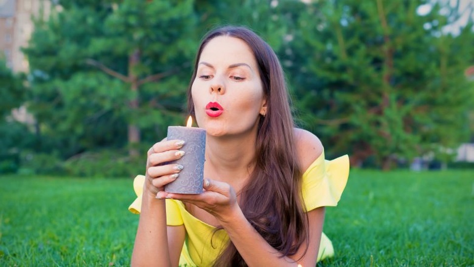 Những rắc rối từ mái tóc đẹp  - 6