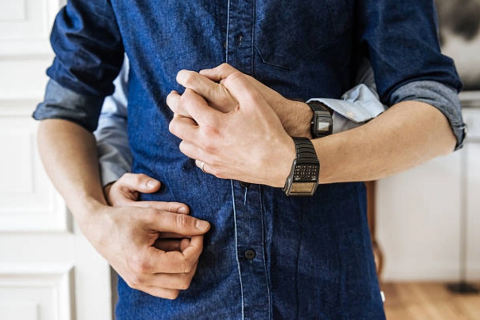 Bảo vệ vợ trước bà cô chê vợ béo, chồng quốc dân khiến dân mạng nức lòng - 1 Bảo vệ vợ trước bà cô chê vợ béo, chồng quốc dân khiến dân mạng nức lòng - 1