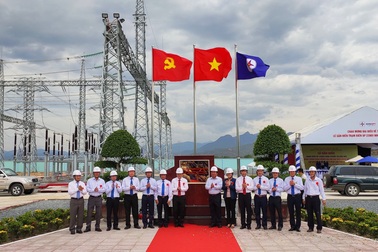 Gắn biển Trạm biến áp 200 KV-Ninh Phước tỉnh Ninh Thuận