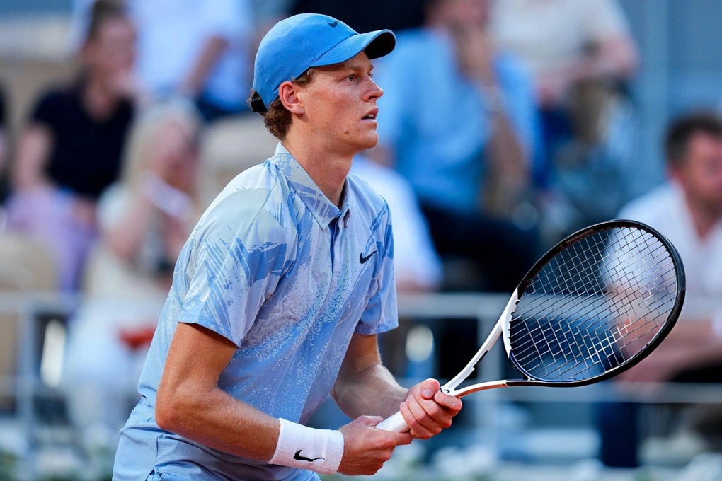 Sinner thị uy sức mạnh ở Roland Garros, nối dài chuỗi trận thắng ấn tượng - 1