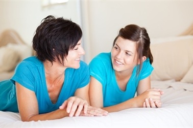 Ứng xử với con "nổi loạn" tuổi dậy thì như thế nào?