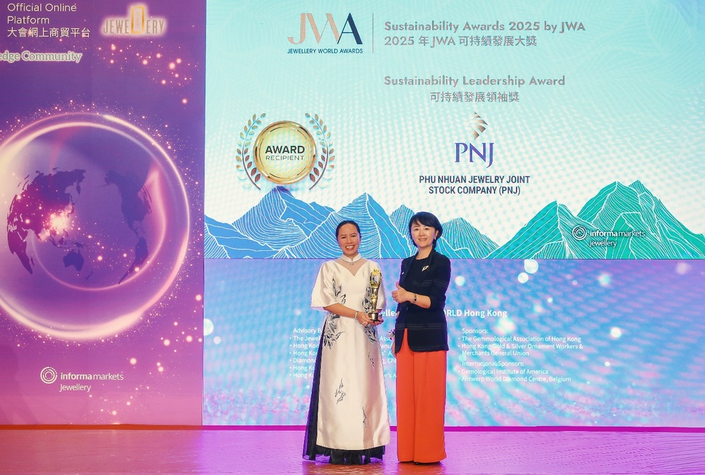 PNJ honored by JWA for sustainable development - 1 PNJ được JWA vinh danh về phát triển bền vững - 1