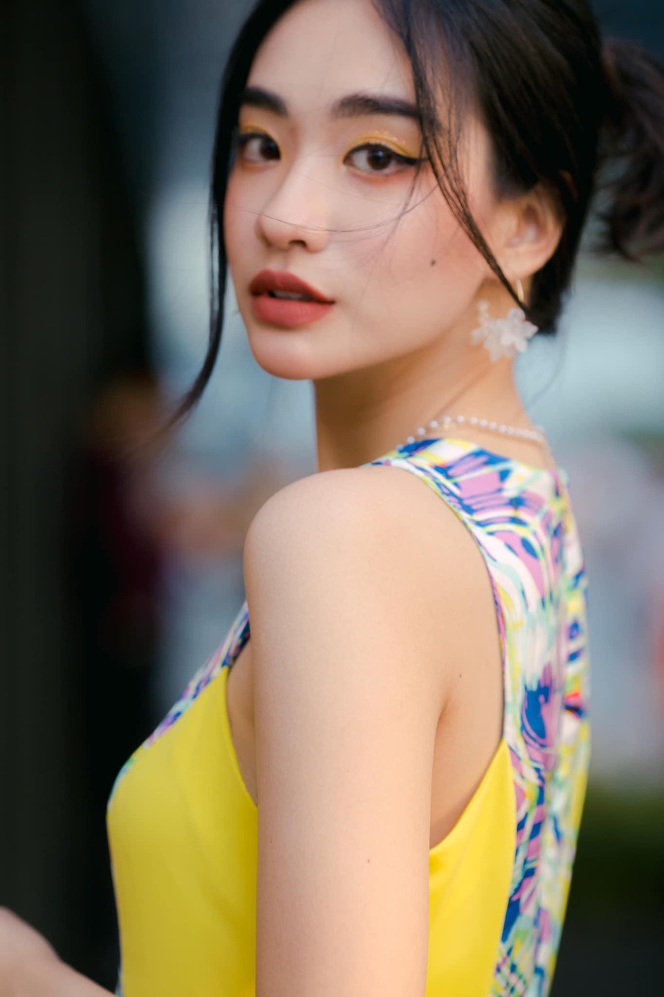 Nữ sinh trường Huflit tươi tắn với nhan sắc gây thương nhớ - 6 Nữ sinh trường Huflit tươi tắn với nhan sắc gây thương nhớ - 6