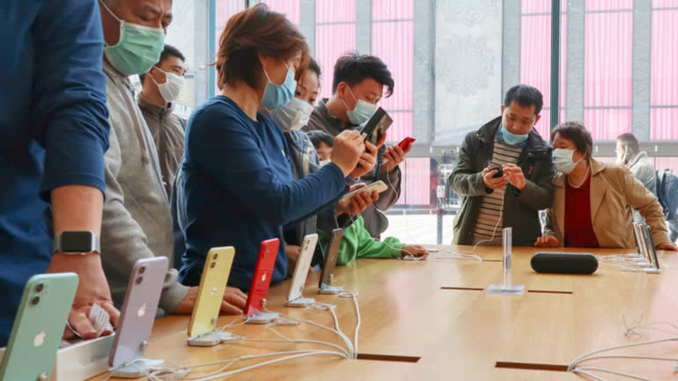 Gã khổng lồ đe dọa vị thế độc tôn của Foxconn là ai? - 3 Gã khổng lồ đe dọa vị thế độc tôn của Foxconn là ai? - 3