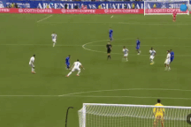 Messi bùng nổ với cú đúp, Argentina thắng tưng bừng trước Copa America