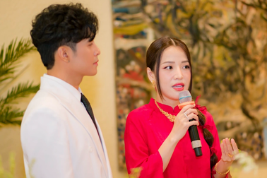 Puka lộ diện trước truyền thông bên Gin Tuấn Kiệt hậu xác nhận kết hôn