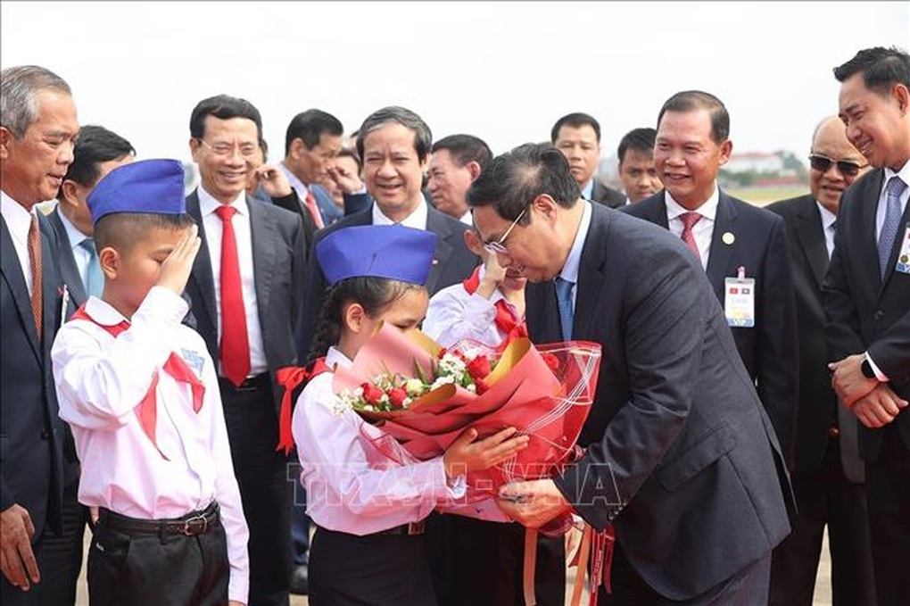 Thủ tướng Phạm Minh Chính kết thúc chuyến thăm chính thức và làm việc tại Lào - 4 Thủ tướng Phạm Minh Chính kết thúc chuyến thăm chính thức và làm việc tại Lào - 4