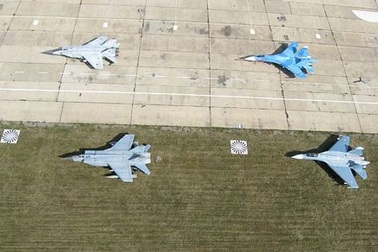 Kỳ diệu kho vũ khí “giả” y như thật của Nga