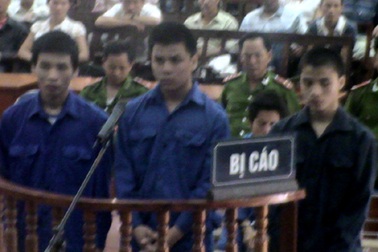 Trai bản ẩu đả, 1 người chết, 3 người vào tù