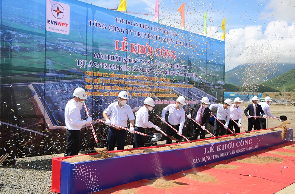 Phát động triển khai thi công Dự án Trạm biến áp 500kV Vân Phong và đấu nối - 1 Phát động triển khai thi công Dự án Trạm biến áp 500kV Vân Phong và đấu nối - 1