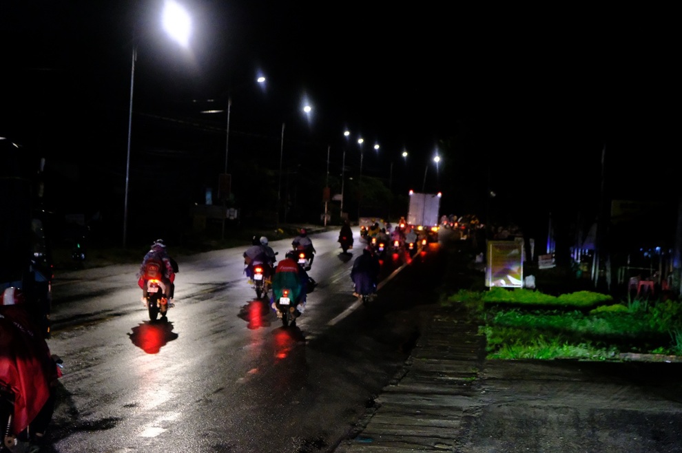 Trong đêm, gần 10.000 người từ phía Nam đổ về Tây Nguyên tránh dịch - 7 Trong đêm, gần 10.000 người từ phía Nam đổ về Tây Nguyên tránh dịch - 7