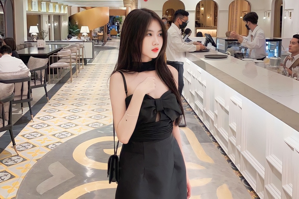 Sao nhí Bảo An ngày càng xinh đẹp, diện váy áo quyến rũ ở tuổi 17 - 3 Sao nhí Bảo An ngày càng xinh đẹp, diện váy áo quyến rũ ở tuổi 17 - 3