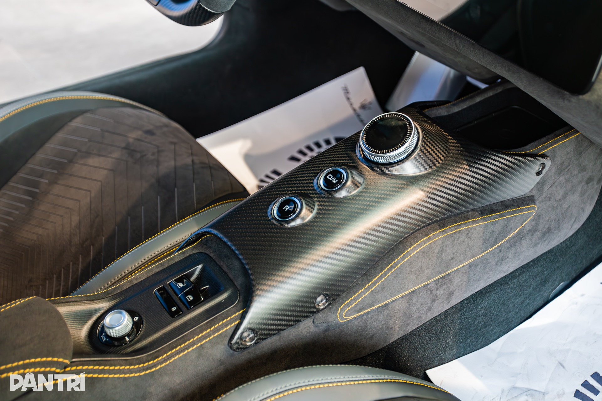 Chào giá hơn 22 tỷ, siêu xe Maserati MC20 bản độc nhất Việt Nam có gì? - 10 Chào giá hơn 22 tỷ, siêu xe Maserati MC20 bản độc nhất Việt Nam có gì? - 10