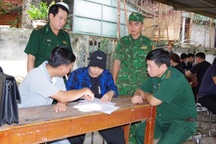 Tây Ninh tiếp nhận 38 công dân lao động trái phép từ Campuchia