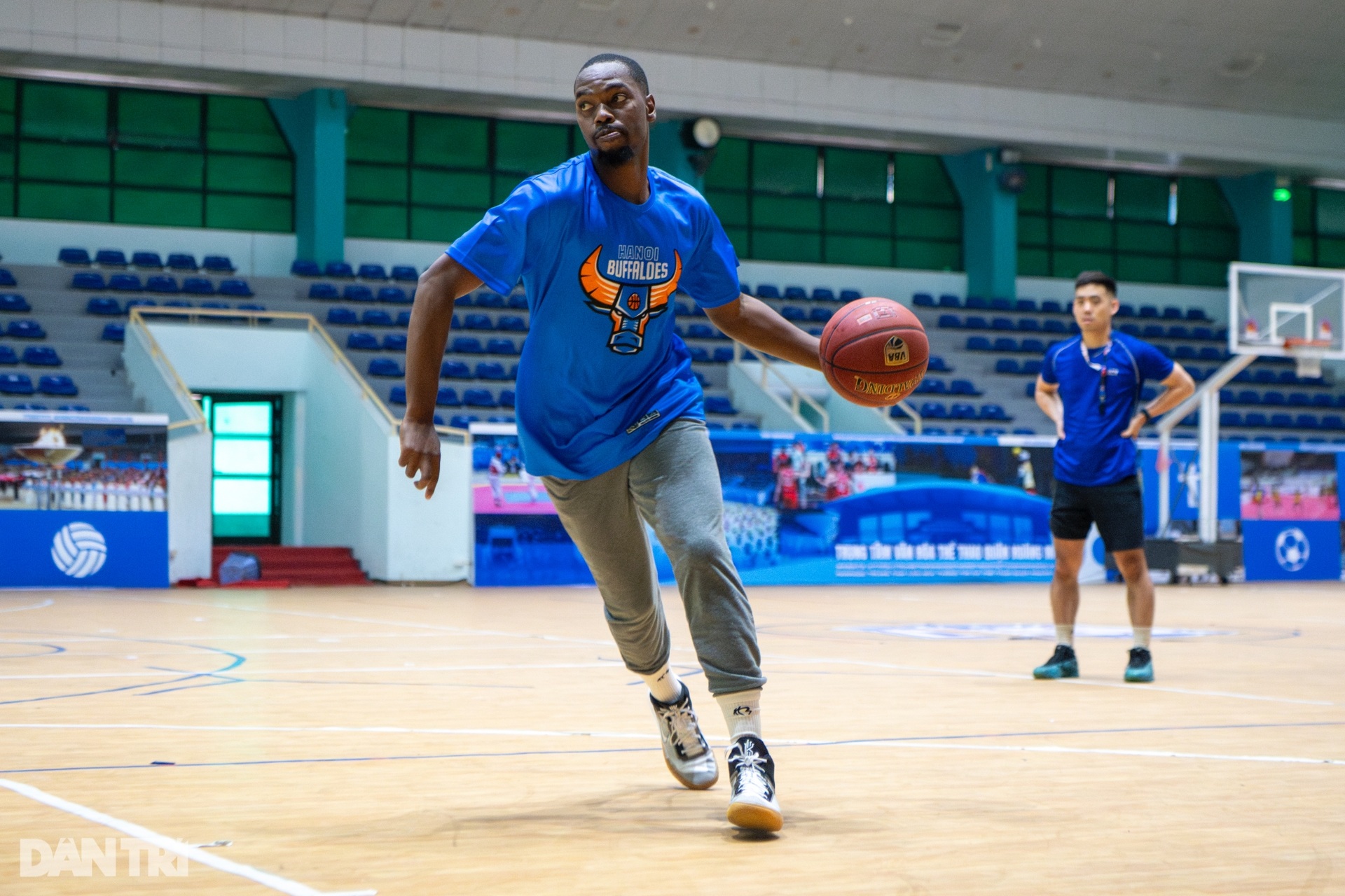 Những quân bài ngoại giúp Hanoi Buffaloes nuôi mộng vô địch VBA - 14 Những quân bài ngoại giúp Hanoi Buffaloes nuôi mộng vô địch VBA - 14