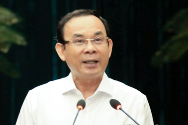 Bí thư TPHCM: Đã ghi nhận biến thể mới, sẽ rất khó khăn nếu dịch chồng dịch