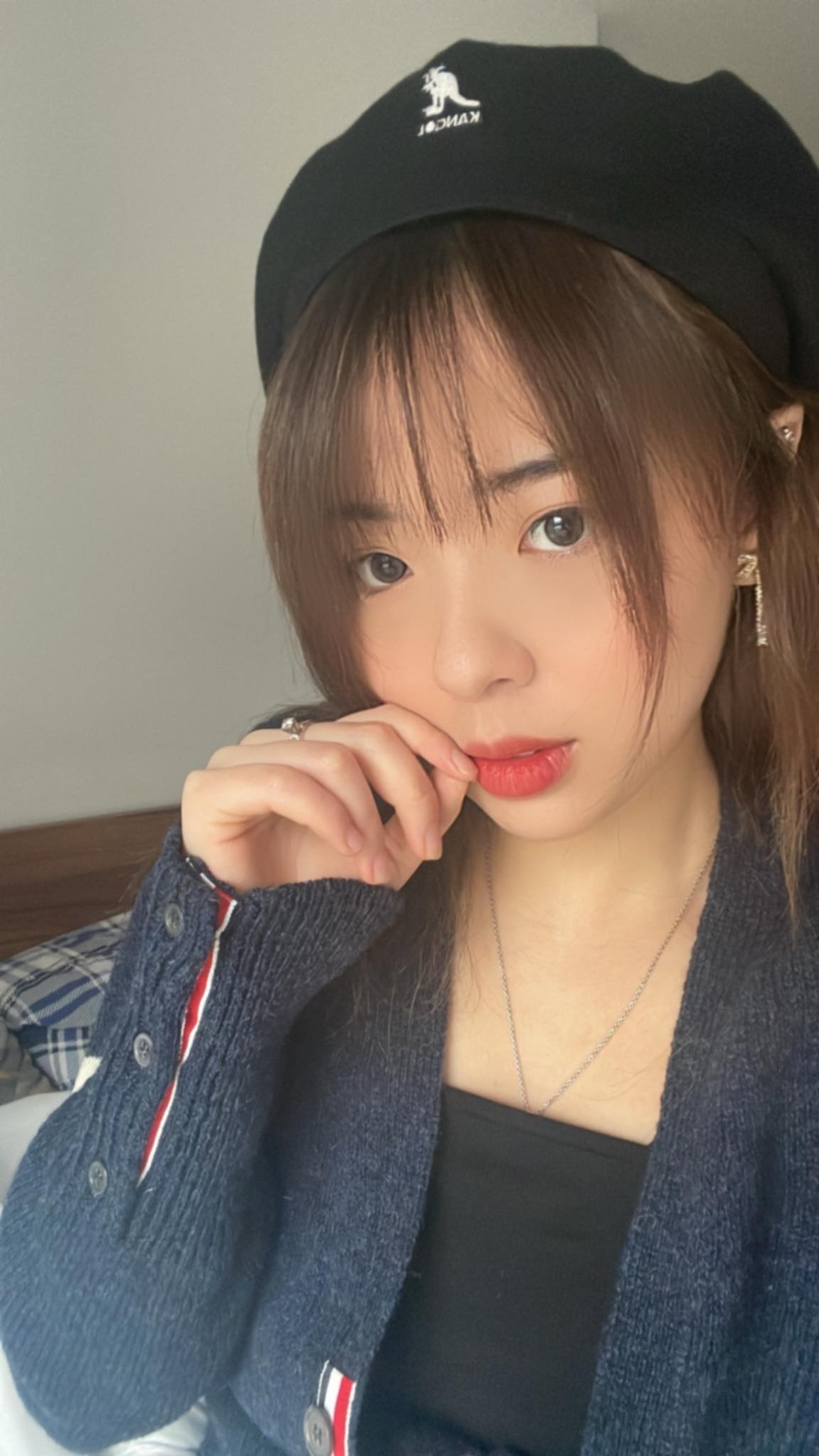 Gen Z sẵn sàng chi gần 100 triệu đồng để gọi điện video với thần tượng - 2 Gen Z sẵn sàng chi gần 100 triệu đồng để gọi điện video với thần tượng - 2
