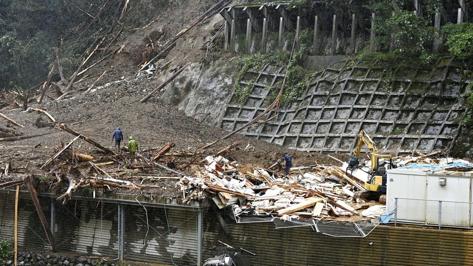 Bão Haishen càn quét Nhật Bản, hai thực tập sinh Việt Nam mất tích - 6