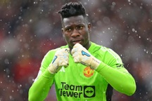 Thủ thành Onana khiến Man Utd đau đầu tột độ