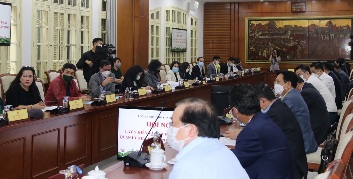 Phát triển văn học, nghệ thuật: Quan trọng nhất là yếu tố con người - 1 Phát triển văn học, nghệ thuật: Quan trọng nhất là yếu tố con người - 1
