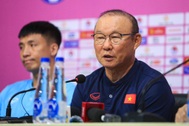 HLV Park: "Đội tuyển Việt Nam khó vô địch AFF Cup nếu vắng Quang Hải"