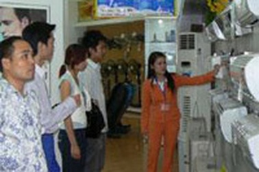 Hàng điện lạnh bắt đầu “nóng”