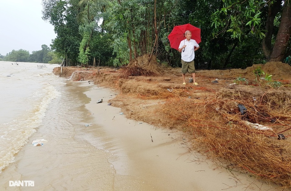 Văn bản lạ gây phẫn nộ tại TP Nha Trang: Biển nước làm lộ sự quan liêu! - 3 Văn bản lạ gây phẫn nộ tại TP Nha Trang: Biển nước làm lộ sự quan liêu! - 3
